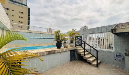 Cobertura com piscina 3 Quartos e 4 banheiros à Venda, 272 m²
