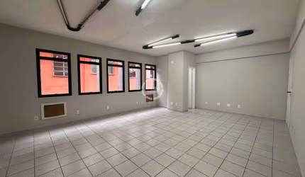 Sala à venda, 1 quarto, 1 vaga, Encruzilhada - Santos/SP