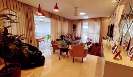 Apartamento amplo na Ponta da Praia | 186m² | 4 Dormitórios | Lazer Completo