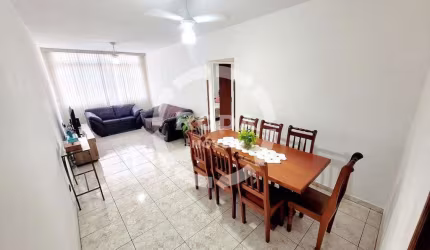 Apartamento amplo mobiliado na Pompéia, Santos/SP a poucos metros da praia – 1 dormitório e 1 vaga