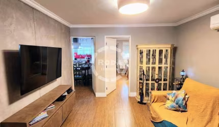 Sobrado Geminado para Locação 3 quartos, 2 suítes, 2 vagas, Vila Belmiro - Santos/SP