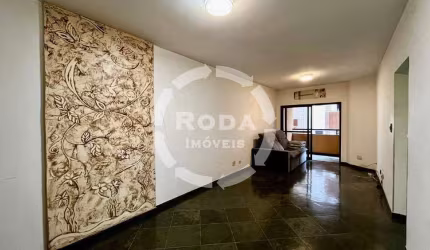 Apartamento com 3 dormitórios no Gonzaga – oportunidade para reforma!