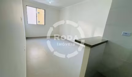 Sala Living de 32 m2 na quadra da praia