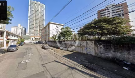 Maravilhoso Terreno no Estuário
