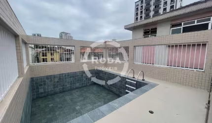 Casa sobreposta alta, duplex, 3 suítes, com piscina, à venda, no Boqueirão em Santos/SP