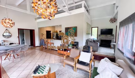Casa à Venda em Condomínio Fechado com 2.600m²,Verdadeiro Paraiso Ecológico