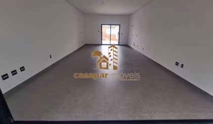 Sobrado com 236m² e Nunca Habitado, 3 Suítes no Osvaldo Cruz