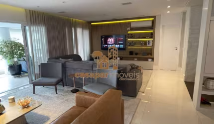 Apartamento à Venda Mobiliado no Reserva, 234m² com 3 Suítes e 4 Vagas