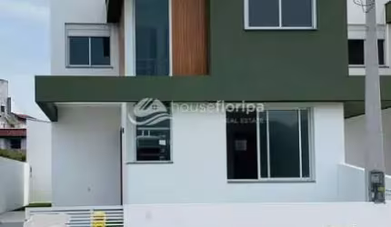 Casa financiável de 3 quartos à venda, Açores, Florianópolis, SC - próximo a praia - loteamento arb