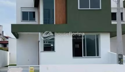 Casa de 3 quartos sendo um suite à venda, Açores, Florianópolis, SC - 3 quartos - perto da praia -