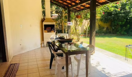 Magnífica casa com 3 suítes e terreno de 450 m² à venda perto da praia do Campeche, Campeche, Flori