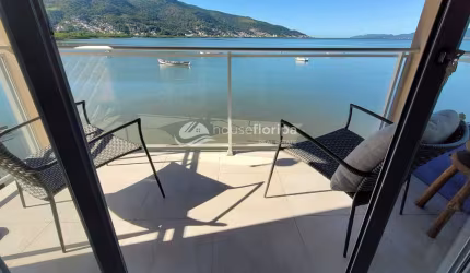 Casa pé na areia com entrada para barco ou jet ski à venda, Saco dos Limões, Florianópolis, SC