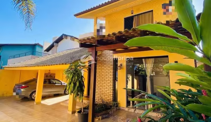 Casa de 6 quartos com grande quintal, horta  à venda no Campeche, próximo às belas praias e comérci