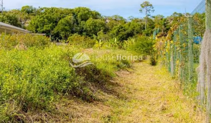 Amplo terreno à venda com 4.129,73m² em ótima localização - Lagoa da Conceição - Florianópolis, SC