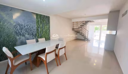 Casa à venda, Campeche, Florianópolis, SC  - próximo a praia e comércios! Financiável! Vá caminhand