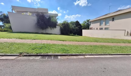 Terreno para Venda em Santana de Parnaíba, Alphaville