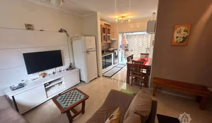 Village com 3 dormitórios à venda, 71 m² por R$ 530.000,00 - Indaiá - Bertioga/SP