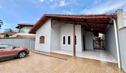 Casa com 3 dormitórios para alugar, 360 m² por R$ 4.800/mês - Centro - Bertioga/SP