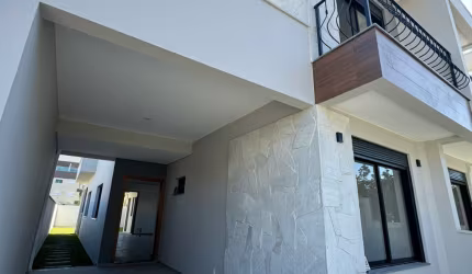 Casa Residencial no Balneário dos Açores