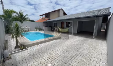 Casa  com piscina a 100 metros do mar!!!!