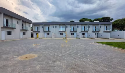 Village com 2 dormitórios à venda, 67 m² por R$ 289.900,00 - Chácaras Pousada do Vale - São José dos Campos/SP