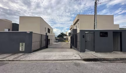Sobrado com 2 dormitórios à venda, 57 m² por R$ 275.000,00 - Chácaras Araújo I - São José dos Campos/SP