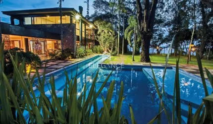 Elegance Imóveis vende mansão de 5 dormitórios 2 suítes 4 vagas box garagem. Pedra Redonda Porto Alegre.