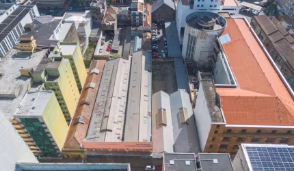 Terreno à venda na Avenida Mauá, 450, Centro Histórico, Porto Alegre por R$ 1.949.000