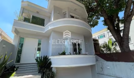 Casa com 4 quartos à venda na Rua Walt Disney, 205, Jardim Lindóia, Porto Alegre, 300 m2 por R$ 1.594.000