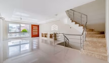 Elegance Imóveis vende casa sobrado novo com 282 m privativos 3 dormitórios 3 suítes 5 vagas box/garagem com pátio e piscina. Comprar R$ 1.980.000,00