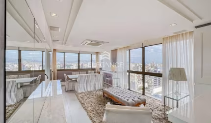 Elegance Imóveis vende apartamento decorado por arquiteto em andar alto com 3 dormitórios 1 suíte 3 vagas box garagem Petrópolis Porto Alegre.