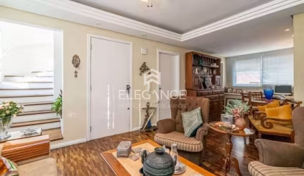 Elegance vende ótima cobertura 4 dormitórios e 2 suítes 1 vaga box garagem Mont Serrat Porto Alegre. Comprar R$ 800.000,00.