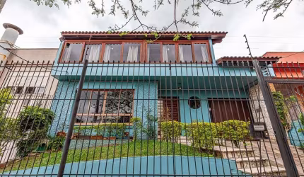 Casa com 5 quartos à venda na Avenida Engenheiro José Maria de Carvalho, 94, Vila Ipiranga, Porto Alegre por R$ 1.190.000