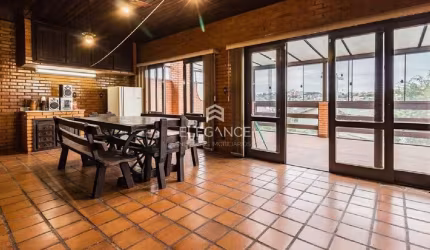 Casa com 3 quartos à venda na Travessa Kuluene, 349, Partenon, Porto Alegre por R$ 899.900