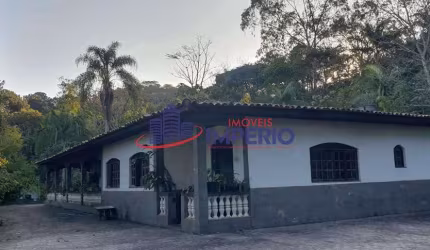 Chácara com 4 dorms, Chácaras Copaco, Arujá - R$ 1.49 mi, Cod: 13043