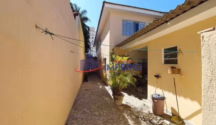 Sobrado com 3 quartos, Vila Milton, Guarulhos - R$ 848 mil, Cod: 13256