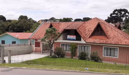 5 Lotes com 3 Casas - Santa Felicidade