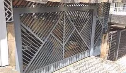 Sobrado na Água Fria 3 dormitórios 2 vagas!
