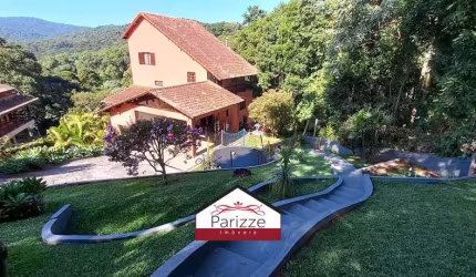 Sobrado em Mairiporã 4 suites 5 vagas!