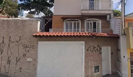 Sobrado na Cachoeirinha 4 dormitório 5 vagas!