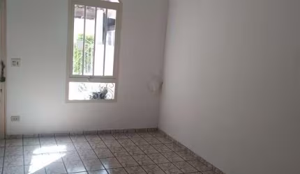 Sobrado no Tremembé 2 dormitórios 2 vagas!