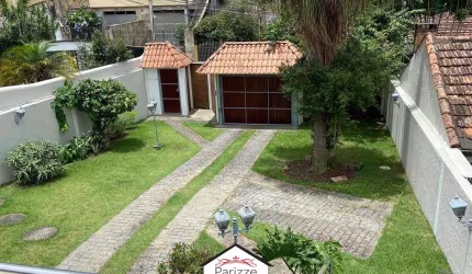 Sobrado no Horto Florestal c/ 3 suites e 3 vagas!