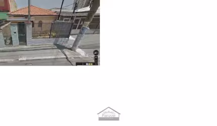 TERRENO COM CASA VELHA - ÓTIMA LOCALIZAÇÃO!