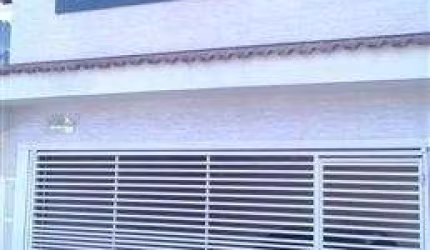 Sobrado na Vila Piauí 3 dormitórios 2 vagas!