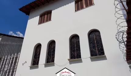 Sobrado no Jardim São José 3 dormitórios 4 vagas!