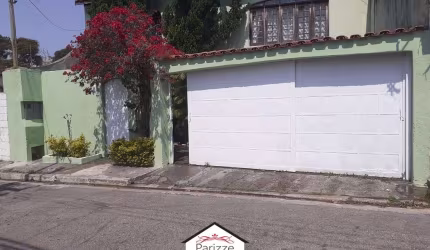 Casa Horto Florestal c/ 03 dormitórios 2 vagas!