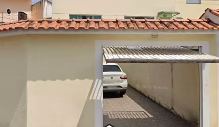 Sobrado na Pedra Branca 3 dormitórios 4 vagas!