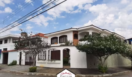 Casa Térrea no Barro Branco 8 vagas!