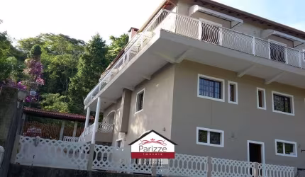 Casa com 5 dormitórios na Serra da Cantareira