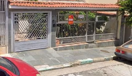 Casa térrea no Jardim São José 3 quartos 5 vagas!